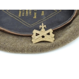 Béret Canadian 1945 & Cap Badge Regiment de la Chaudière