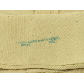 Trousse de toilette réglementaire Canadienne 1943