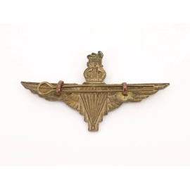 Cap badge Parachute Regiment British Airborne