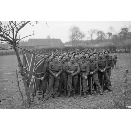 Cap badge Royal Marines Commando