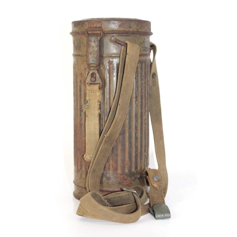 Boitier de masque anti-gaz Wehrmacht Camouflé 1940 Boitier de masque anti-gaz Wehrmacht Camouflé 1940