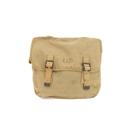 Musette M-36 British Made US Army "Charles W. Lodrey (31365390)"