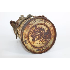 Camouflaged gas mask canister 1940