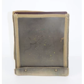 Porte cartes blancoté British Army 1944