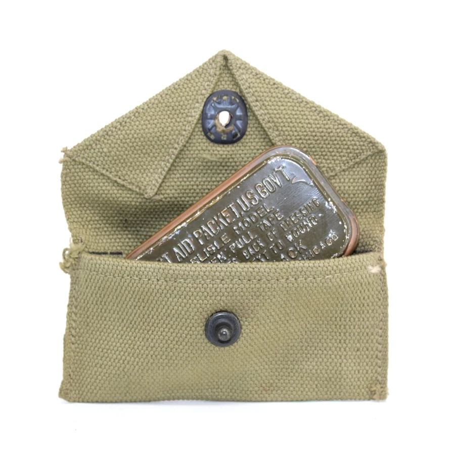 First aid pouch US Army 1942