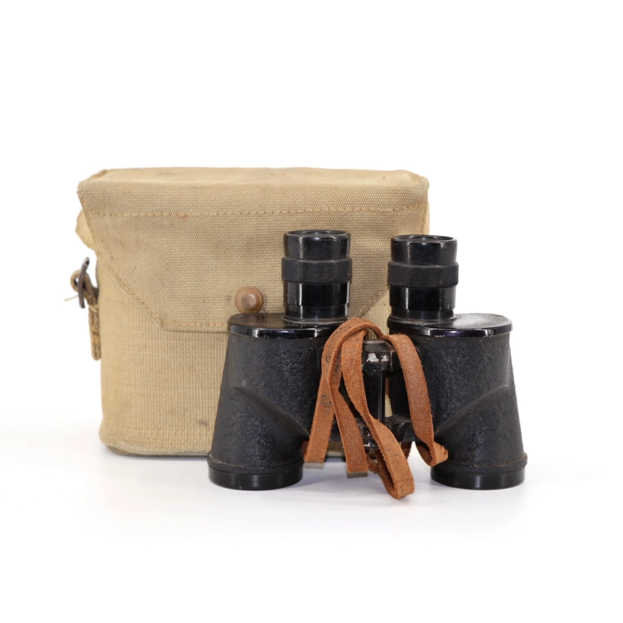 Binoculars 6X30 Canadian 1944 Binoculars 6X30 Canadian 1944