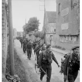 Titles n°6 Commando British Army